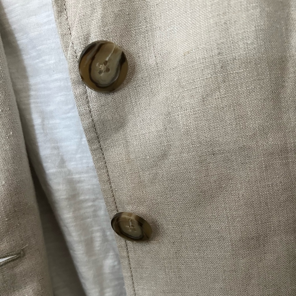 L.L. BEAN Linen Blazer, size 14 petite - Picture 3 of 5